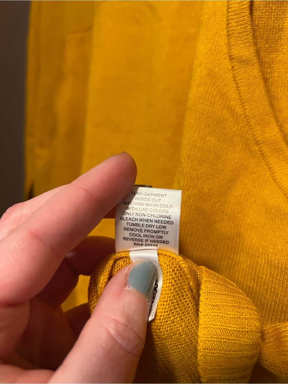 NWT NY&C Yellow Quarter Sleeve Shirt Size Medium 💛 - Picture 8 of 9